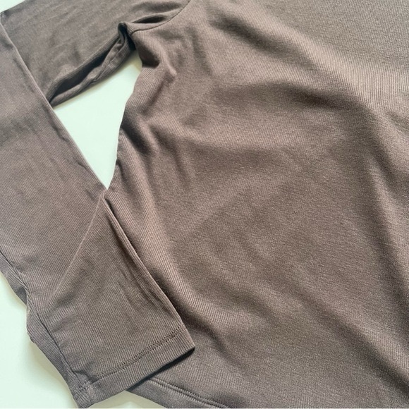 Sunday Best Lula Long Sleeve in Chocolate Brown - Picture 4 of 7
